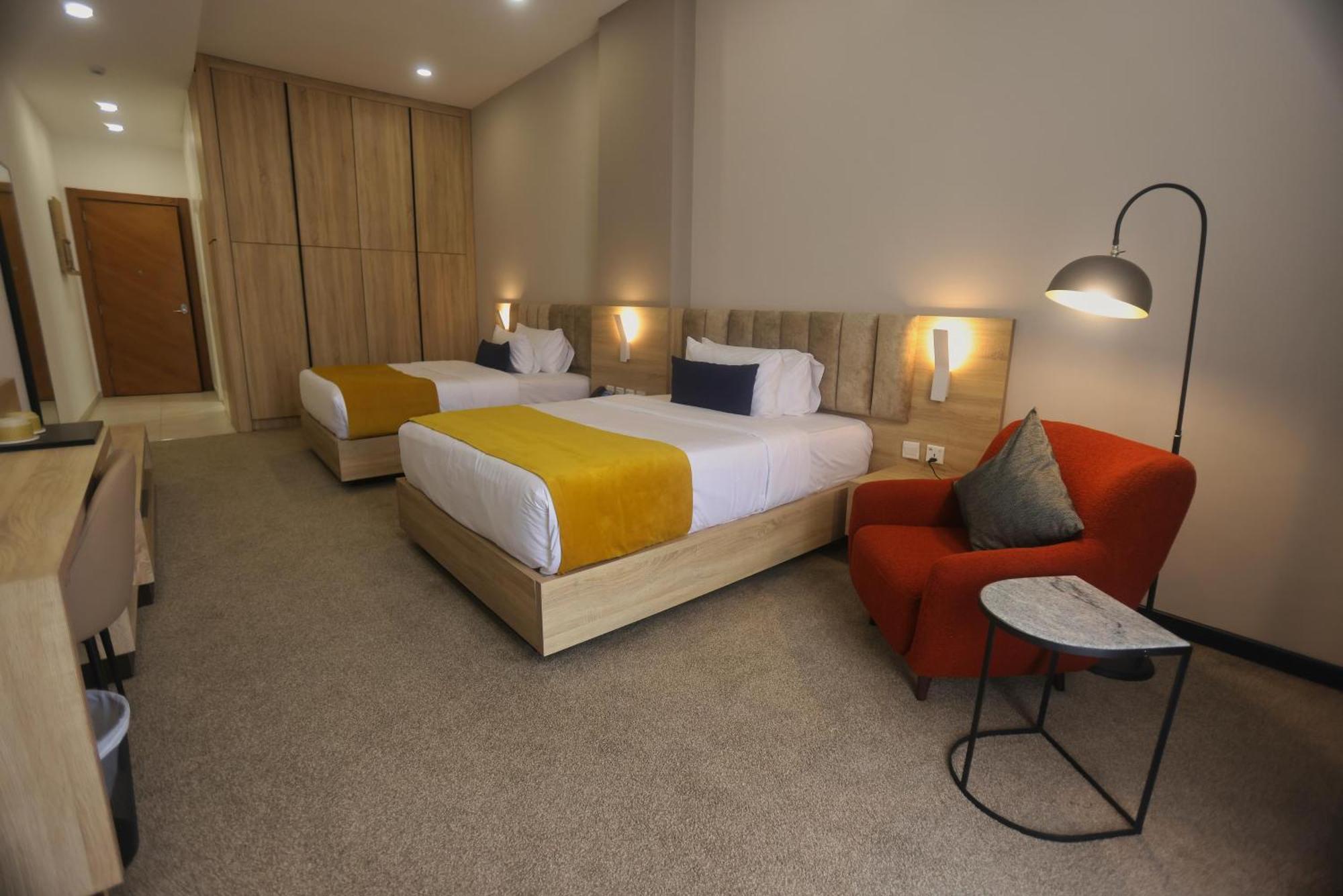 Eden Gardens Hotel Accra Bagian luar foto